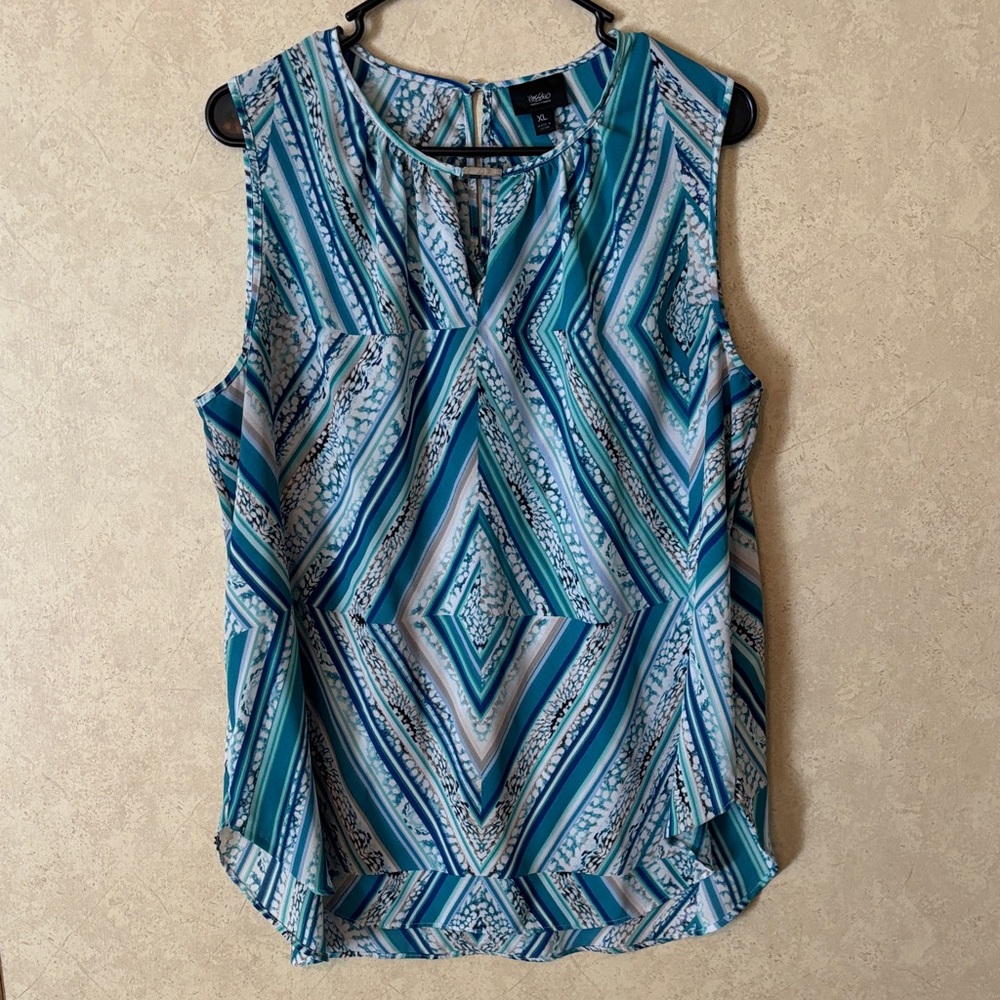 Mossino Blue and White Sleeveless Diamond Pattern Blouse Size XL